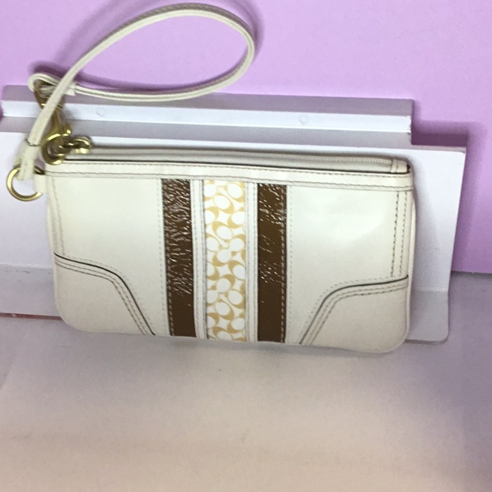 Coach leather wristlet